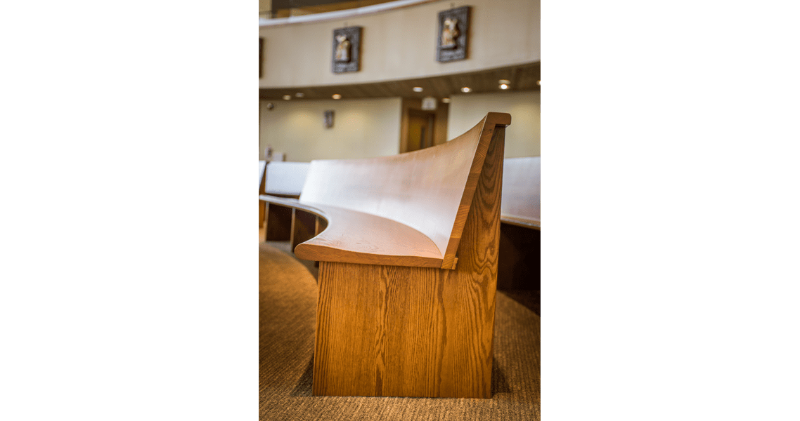 Radius Pews